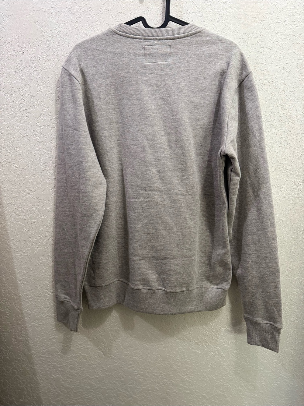 Champion Authentic Athleticwear Classic Script Crewneck Sweatshirt S NWT - Picture 4 of 8